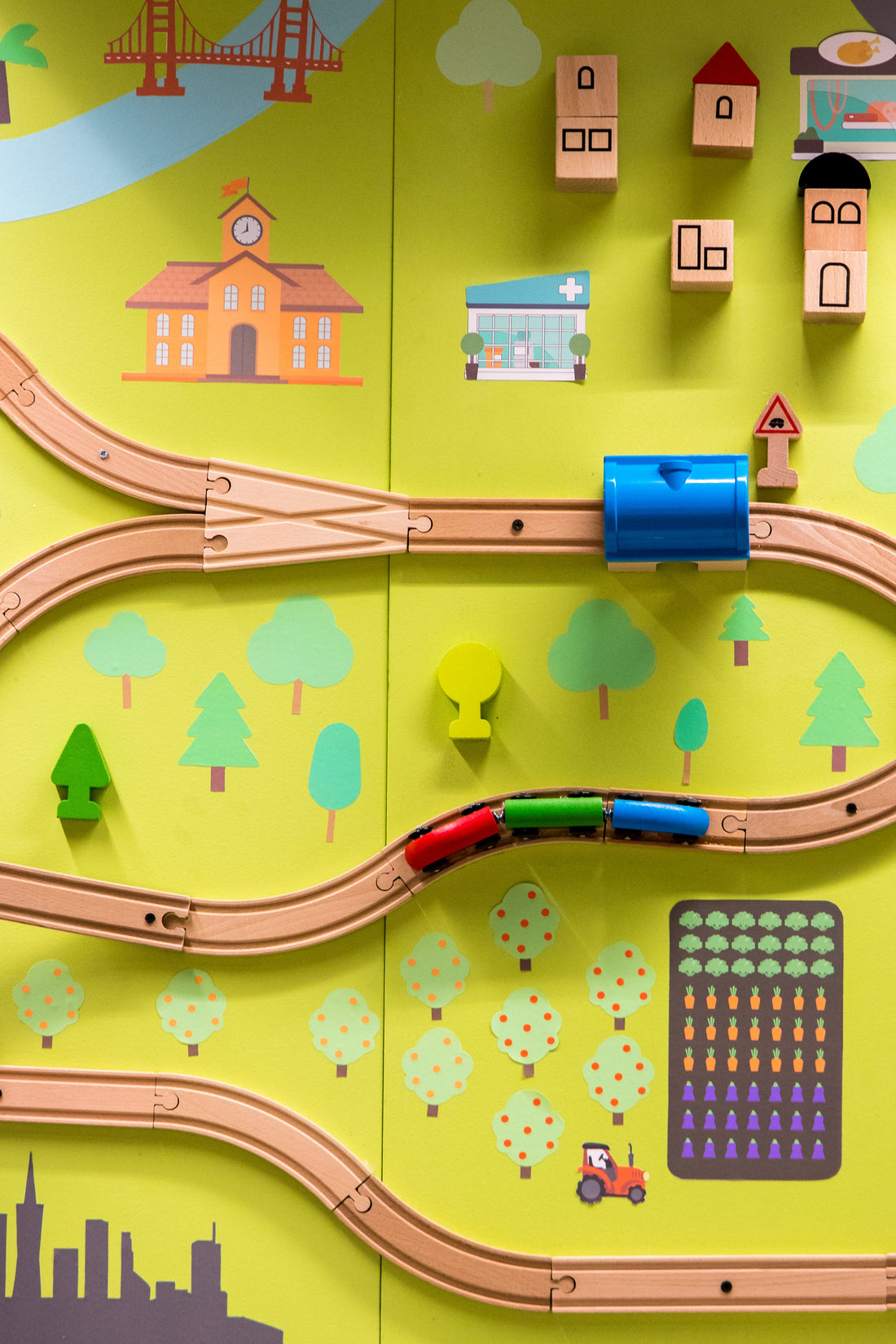 best-wooden-toys-for-sensory-play
