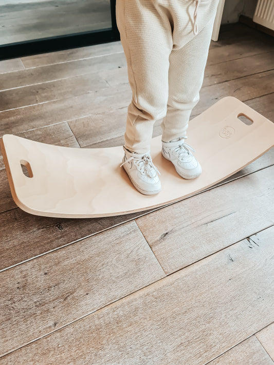 Major Arc Balance Board