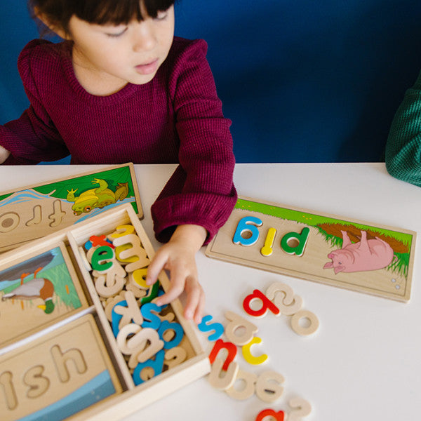 Melissa & Doug Spelling Puzzle