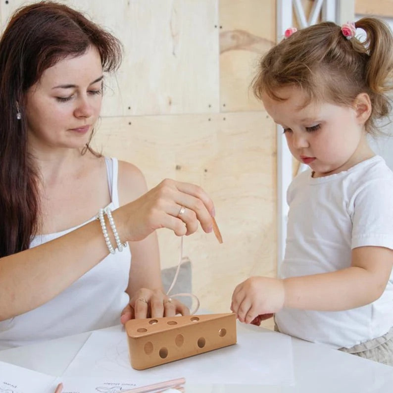 Benefits of Wooden Toys for Family Bonding